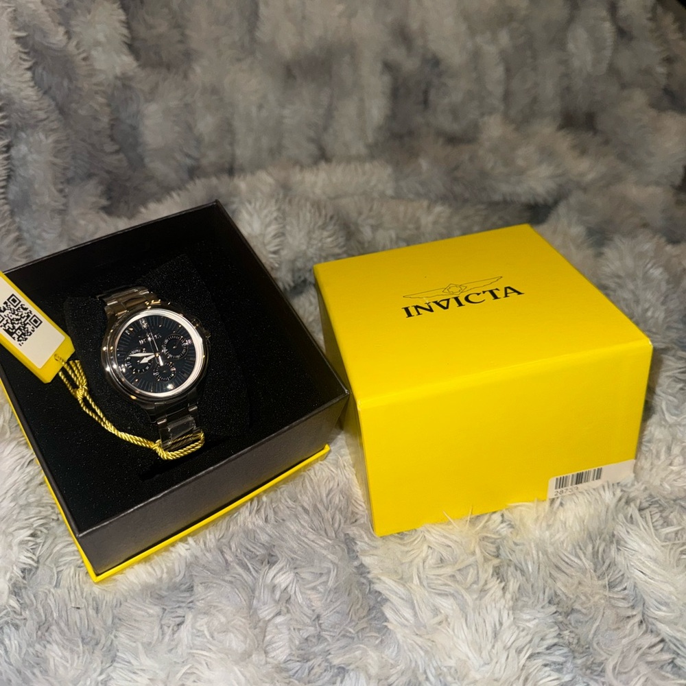Invicta Watch Brand New With Tags And Box